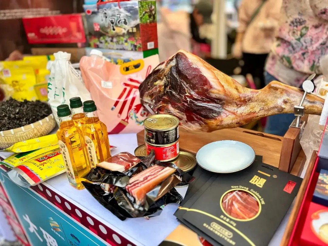 1756455349360107.jpg c80469cc98a84317b72acbdfe94e71e0.jpg